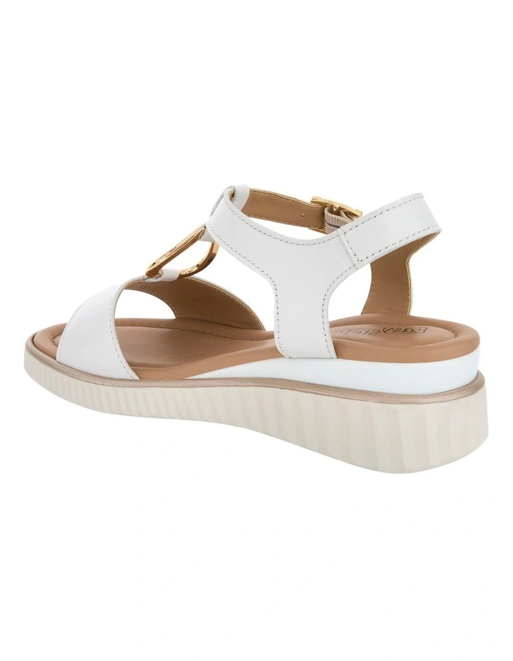 Fasinate Sandals in White Leather image 3
