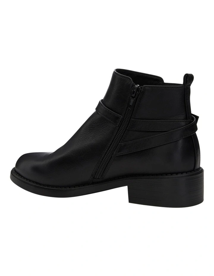 Milson Boots in Black Leather image 3