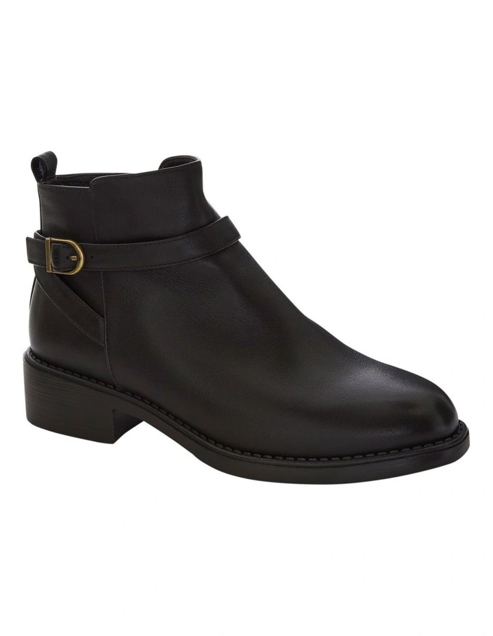 Milson Boots in Brown Leather image 2