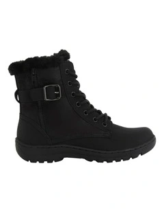 Elf Boots in Black/Black