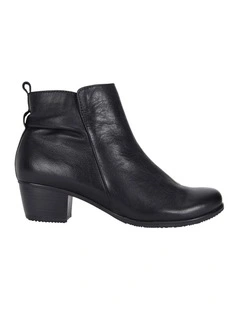 Brady Black Glove Boots