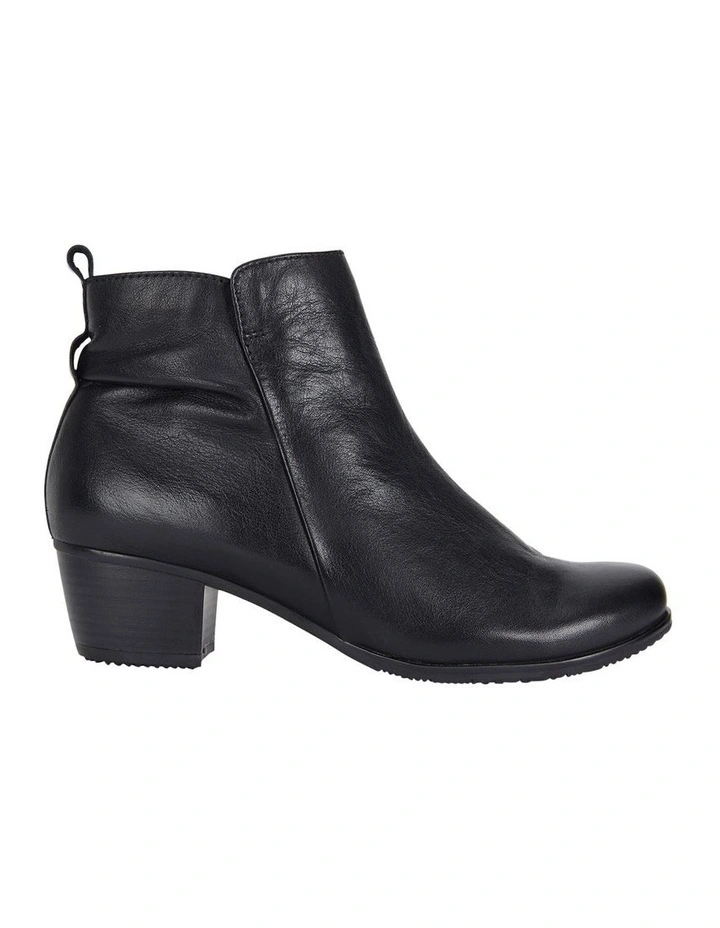 Brady Boots in Black Glove image 1