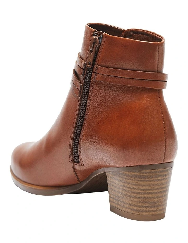 Carlton Mid Glove Boots in Brown image 6