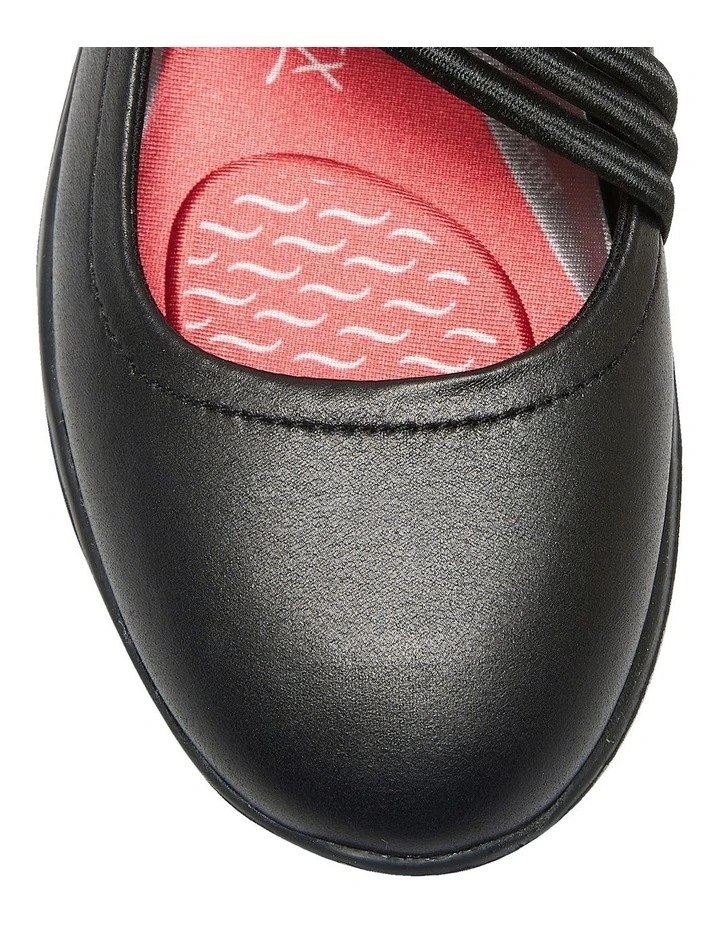 Olsen Sneakers in Black image 7