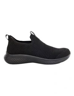 Yard Sneakers in Black