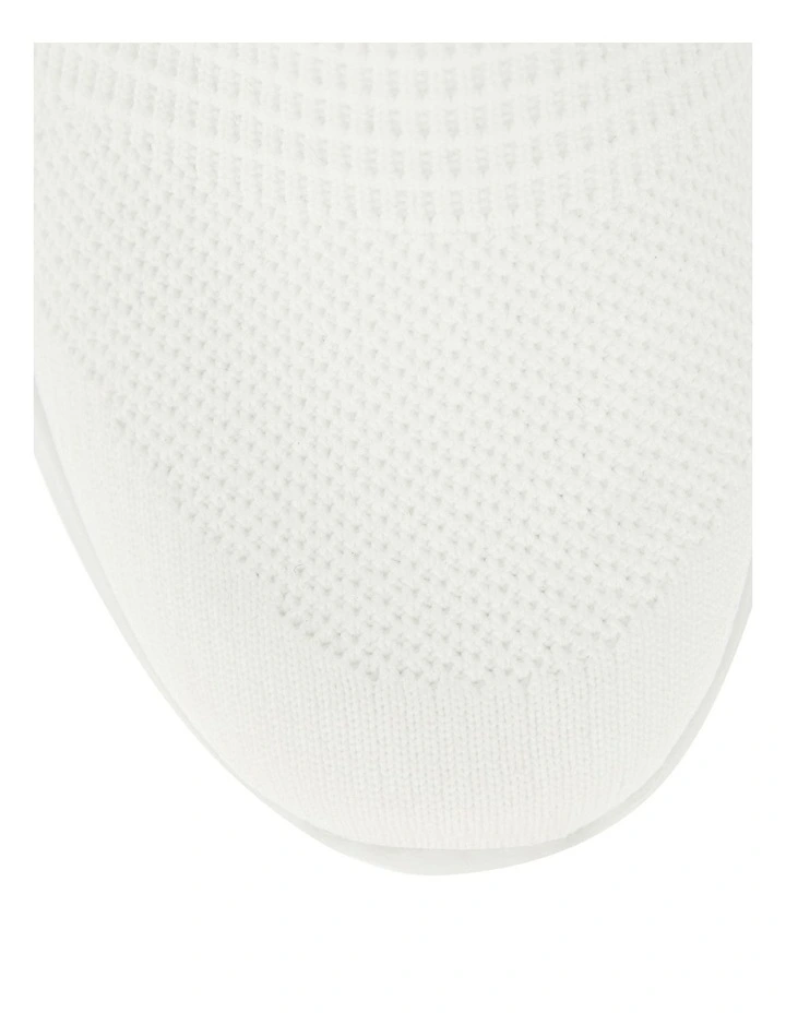 Yard Sneakers in White image 4