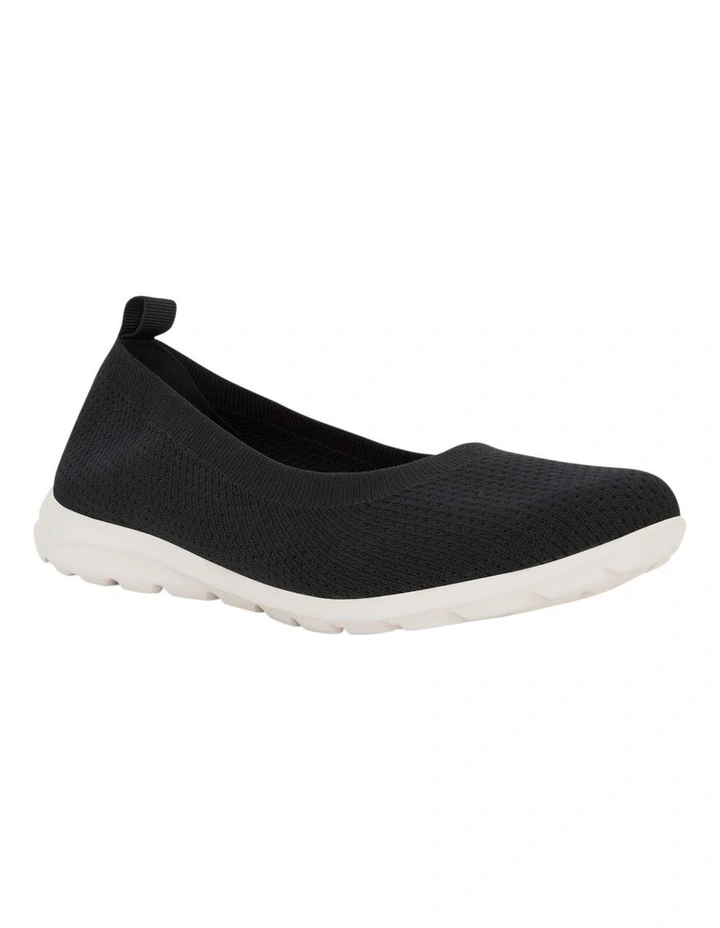 Presto Sneakers in Black Stretch image 2