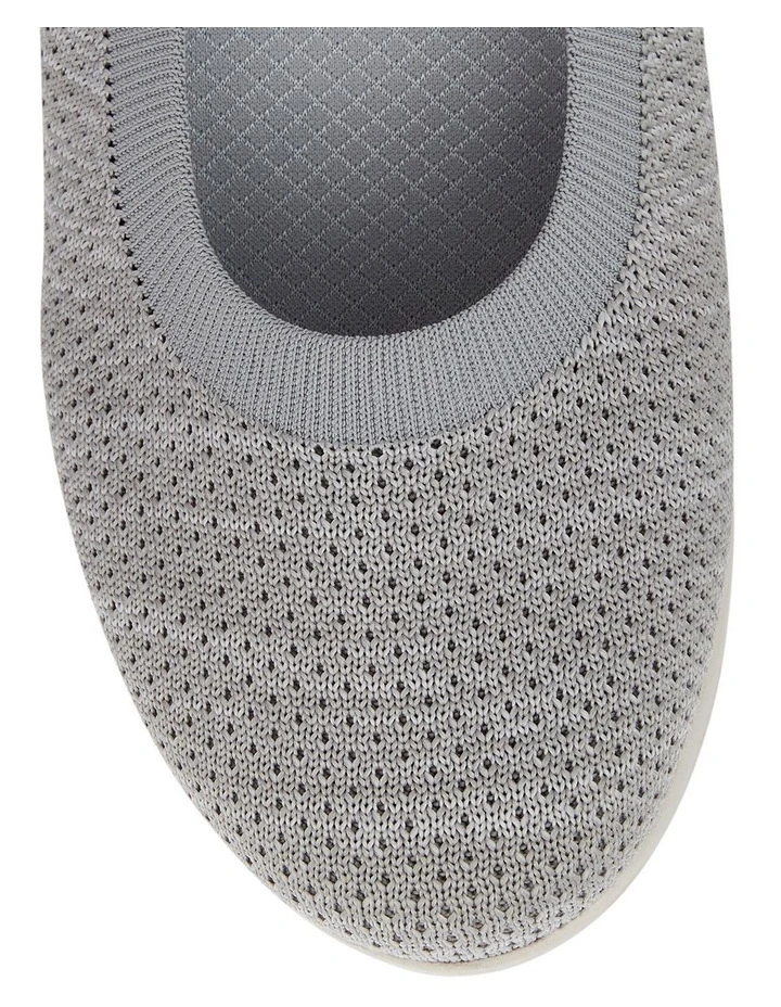 Presto Sneakers in Light Grey Stretch image 4