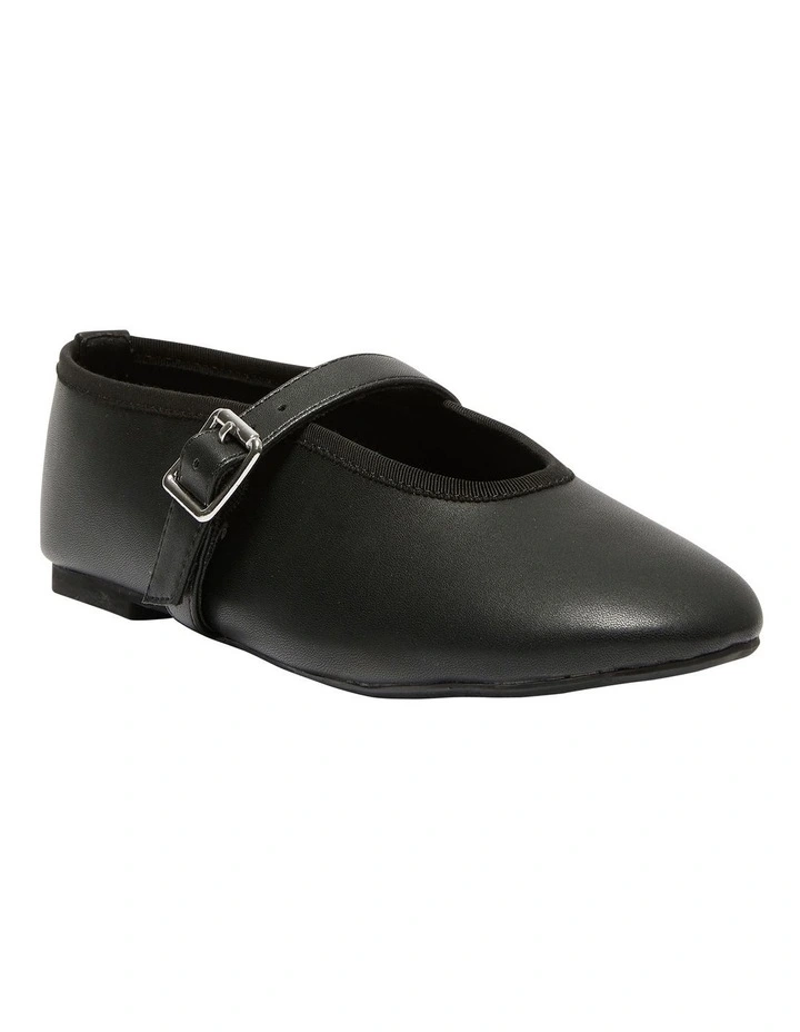 Robyn Flat Shoes in Black image 2