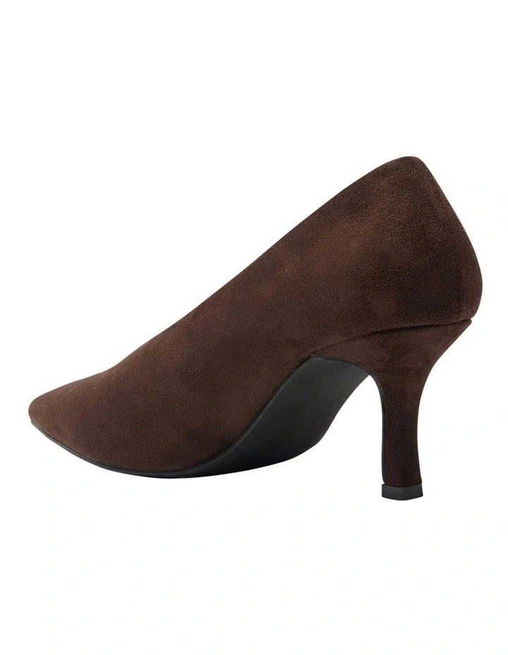 Harold Heeled Shoes in Chocolate image 6