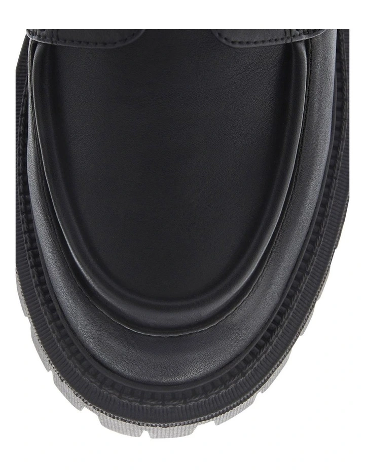 Soprano Flat Shoes in Black image 4