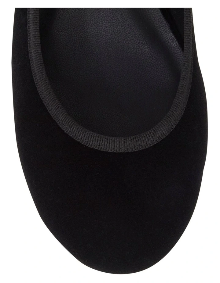 Juliet Heeled Shoes in Black Velvet image 4