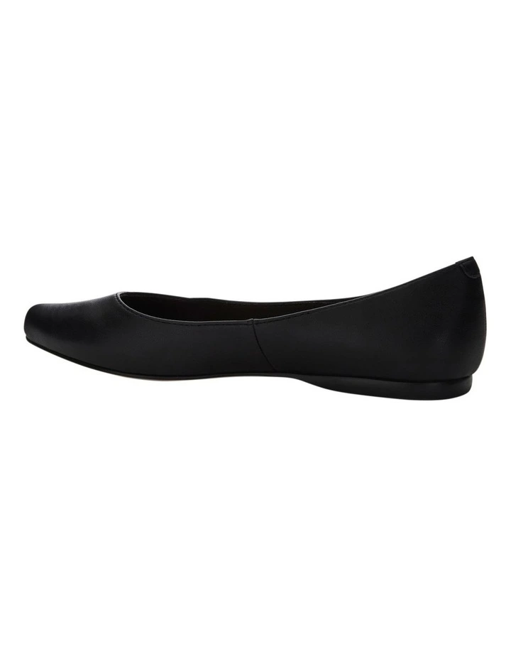 Joyce Flat Shoes in Black image 3