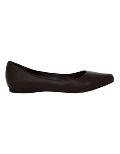 Joyce Flat Shoes in Chocolate