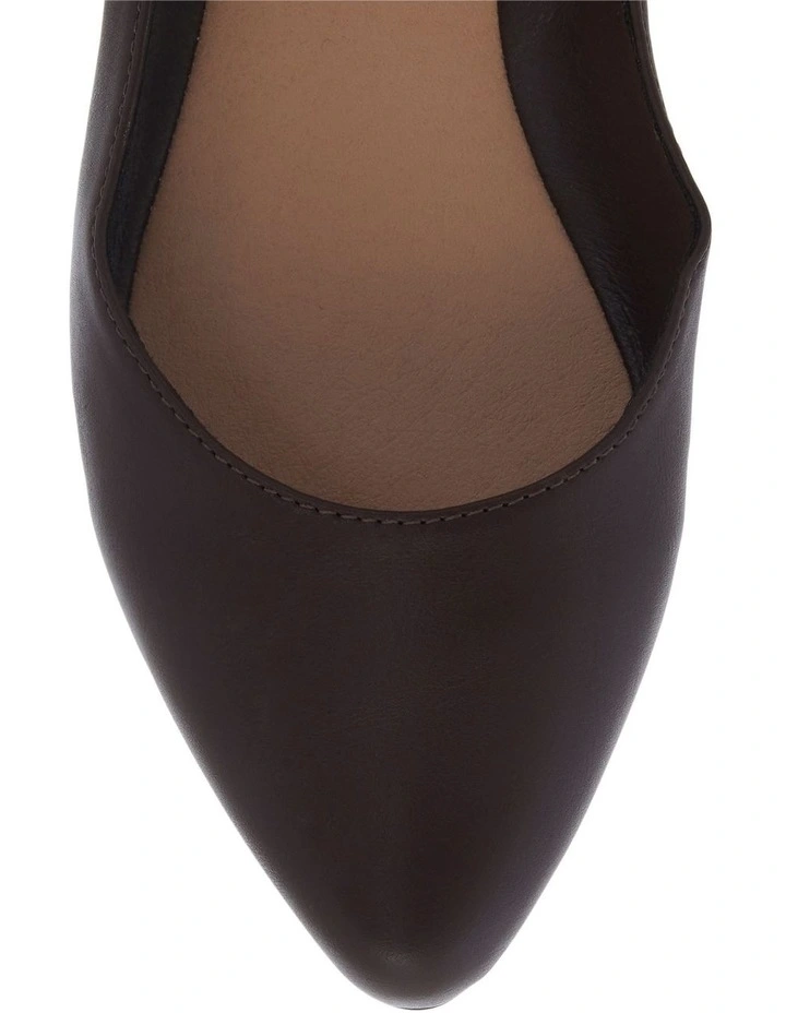 Joyce Flat Shoes in Chocolate image 4