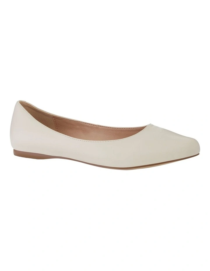 Joyce Flat Shoes in Ivory image 2