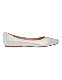 Joyce Flat Shoes in Silver