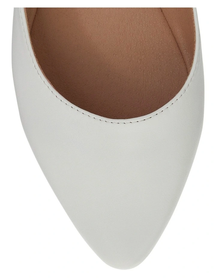 Joyce Flat Shoes in White image 4