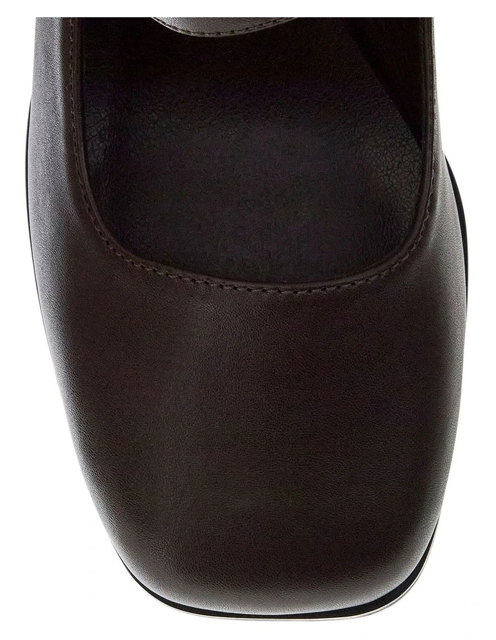 Metro Heeled Shoes in Chocolate image 4