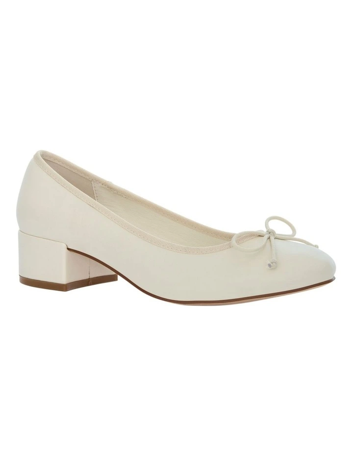 Janet Heeled Shoes in ivory image 2