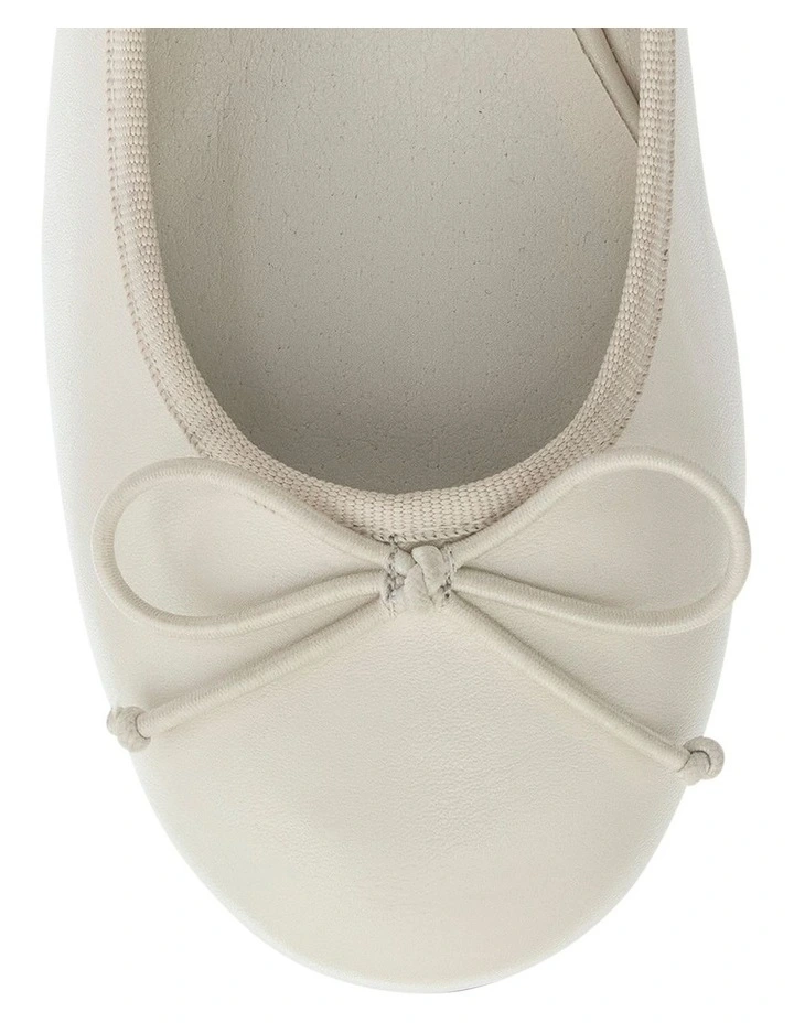 Janet Heeled Shoes in ivory image 4