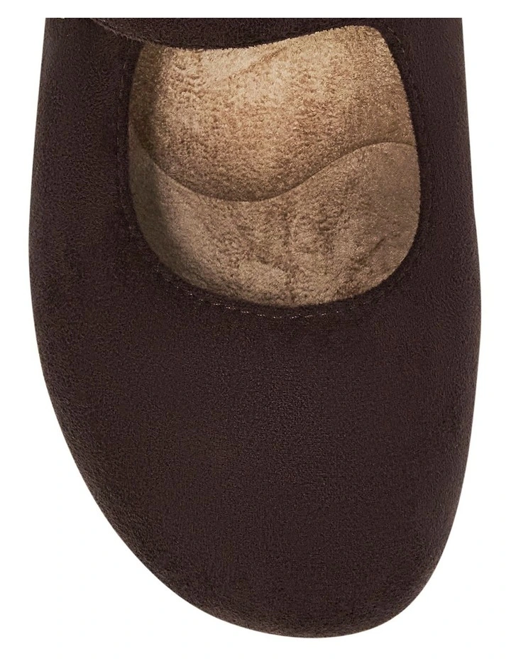 Cosmo Ballet Flats in Chocolate image 4