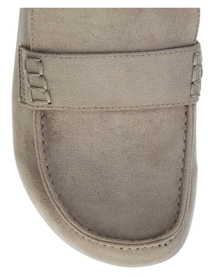 Alaska Mule in Taupe Micro image 4