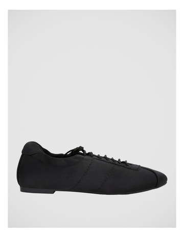 BLACK SATIN colour