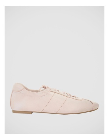 BLUSH SATIN colour