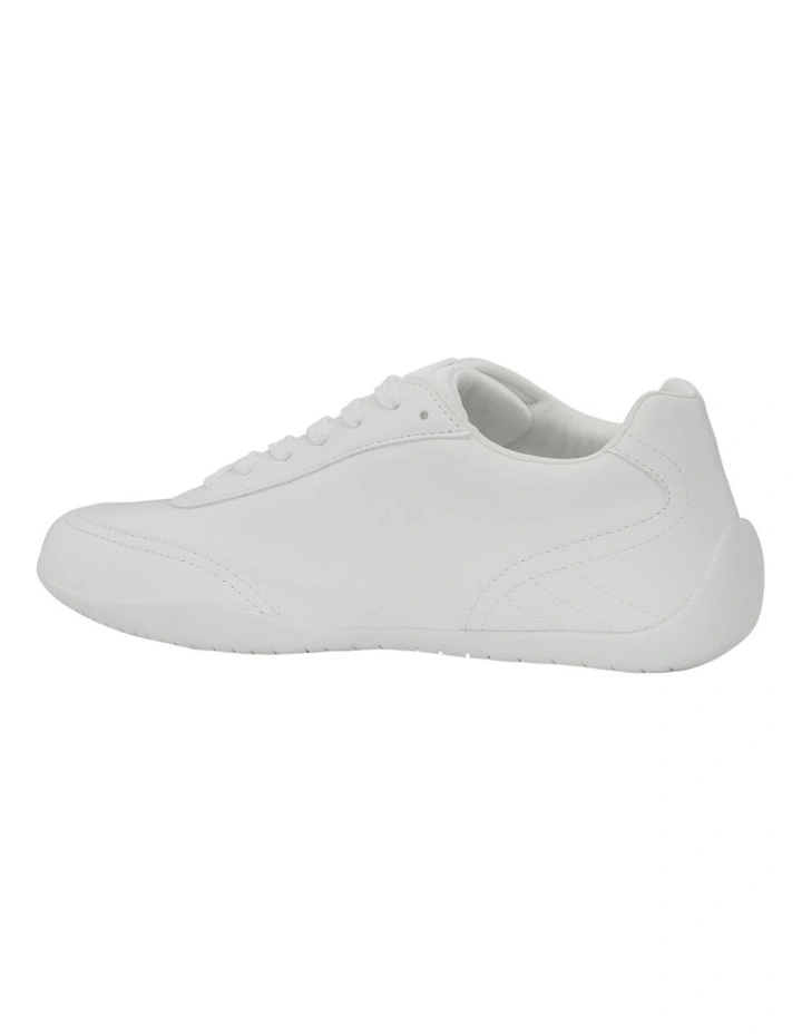 Score Sneakers in White image 3