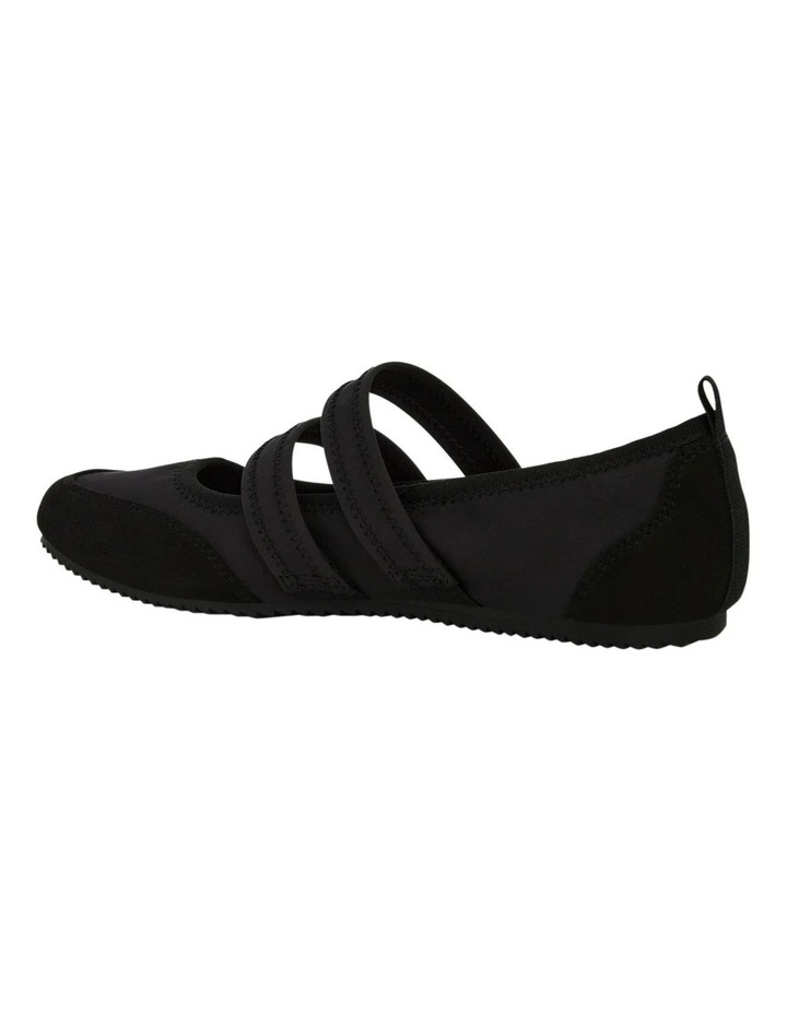 Sprint Sneakers in Black on Black image 3