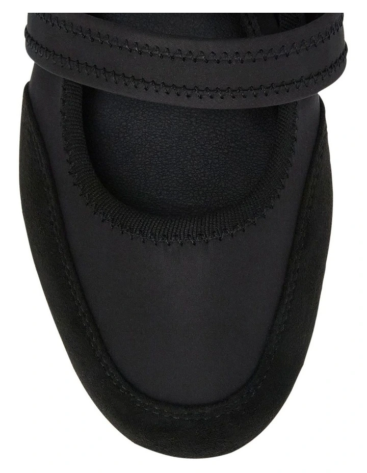 Sprint Sneakers in Black on Black image 4