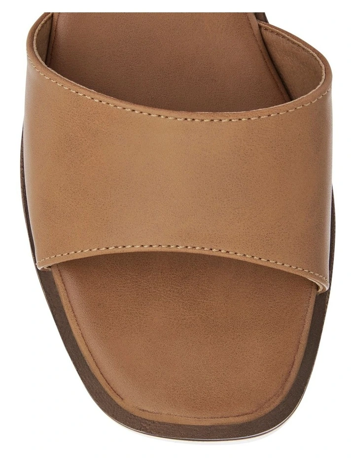 Chelsea Sandals in Tan image 4