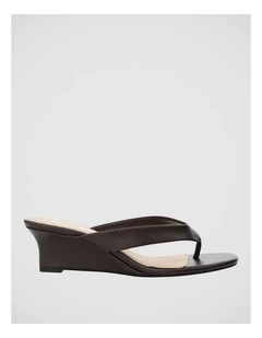 Quinn Wedge Sandal in Chocolate