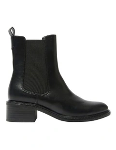 Bedford Boots in Black Smooth