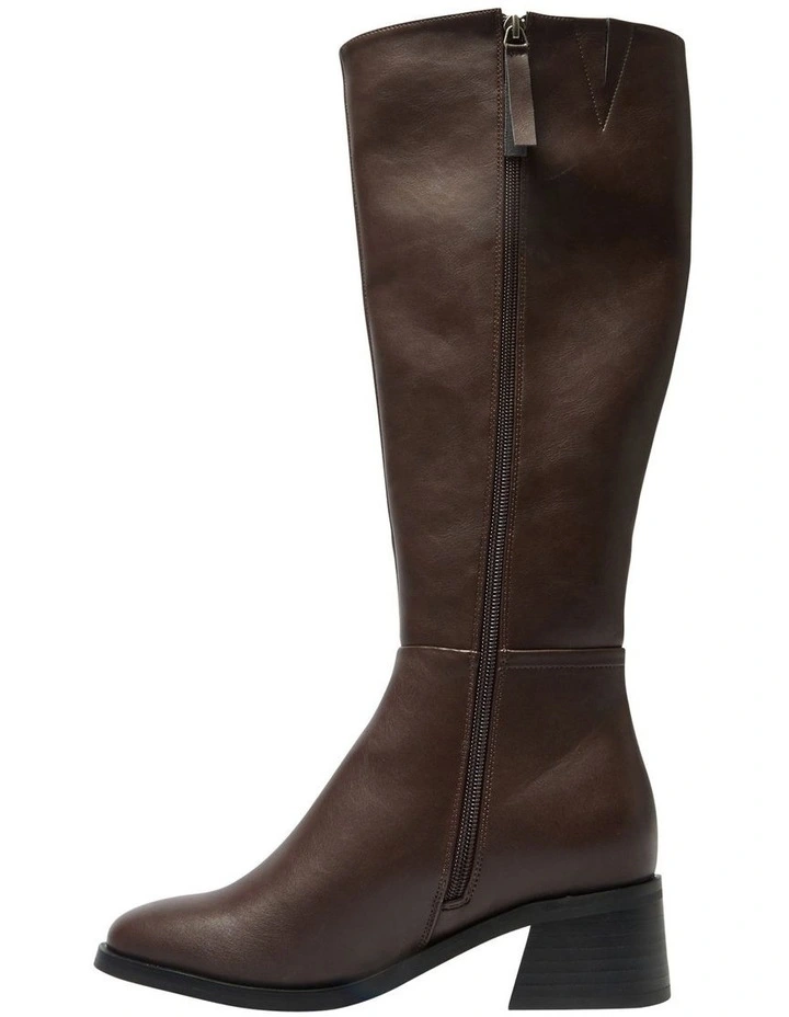 Carson Boots in Chocolate image 3