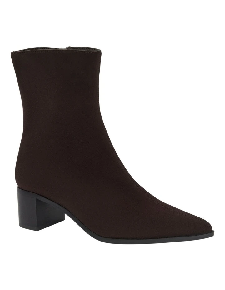 Eagle Boots in Chocolate Micro image 2