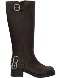 Rova Boots In Chocolate