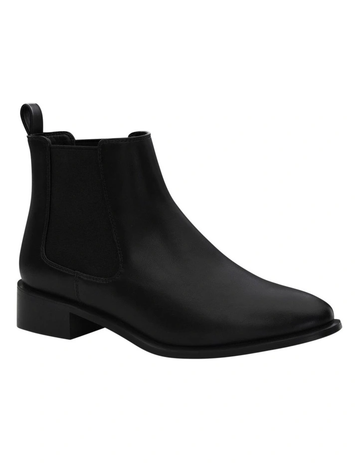 Denzel Boots in Black image 2
