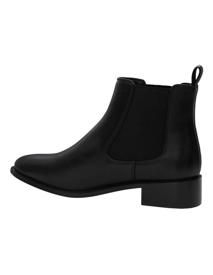 Denzel Boots in Black image 3
