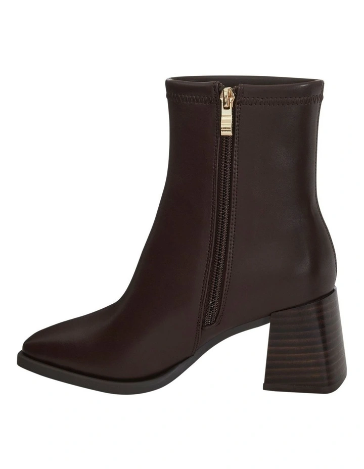 Demand Boots in Chocolate image 3