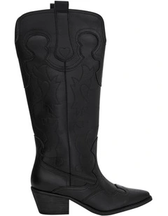 Dusty Western Boots in Black