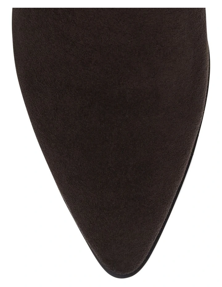 Nixon Boots in Chocolate Micro image 4