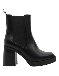 Tana Ankle Boots in Black