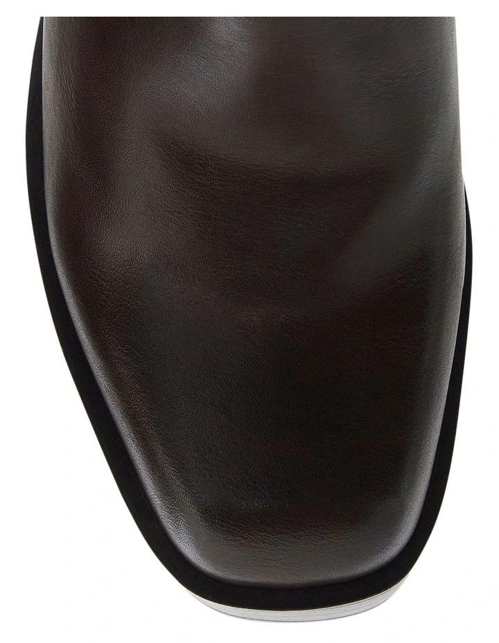 Tahlia Knee Boots in Chocolate image 4