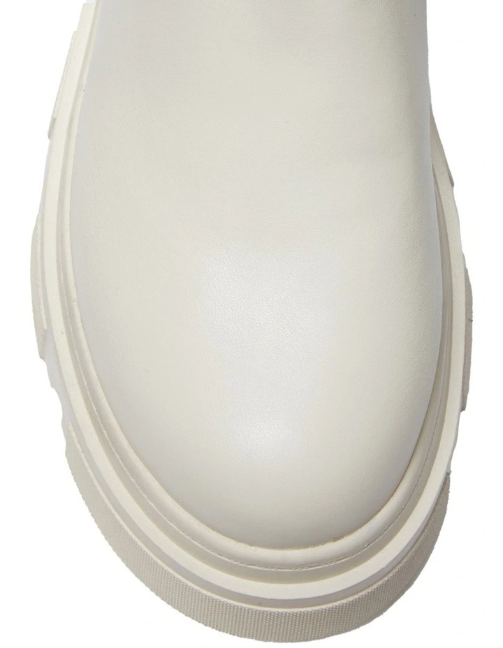 Rapture Boots in Cream image 7