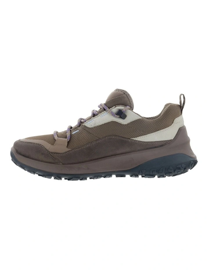 ULT-Trn Leather Sneakers in Beige image 2