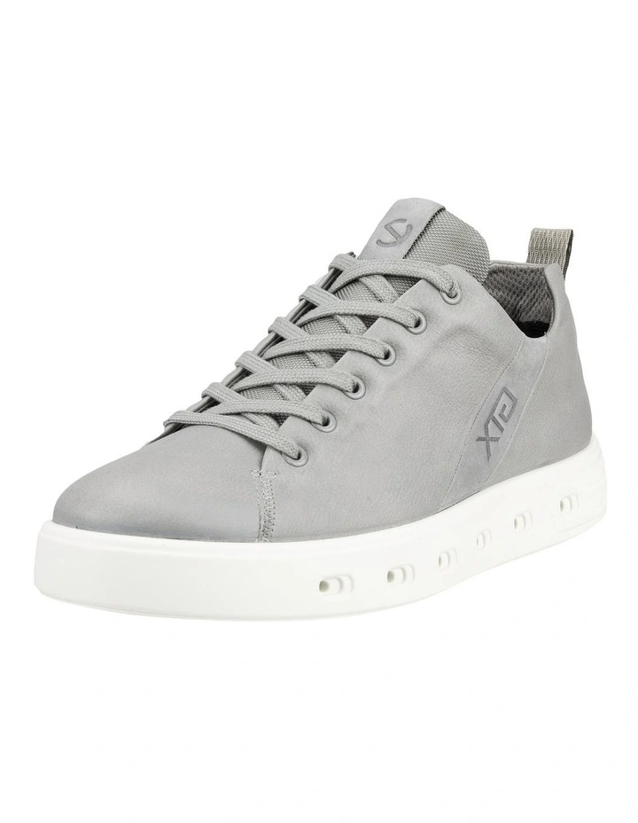 Street 720 Sneaker in Grey image 2