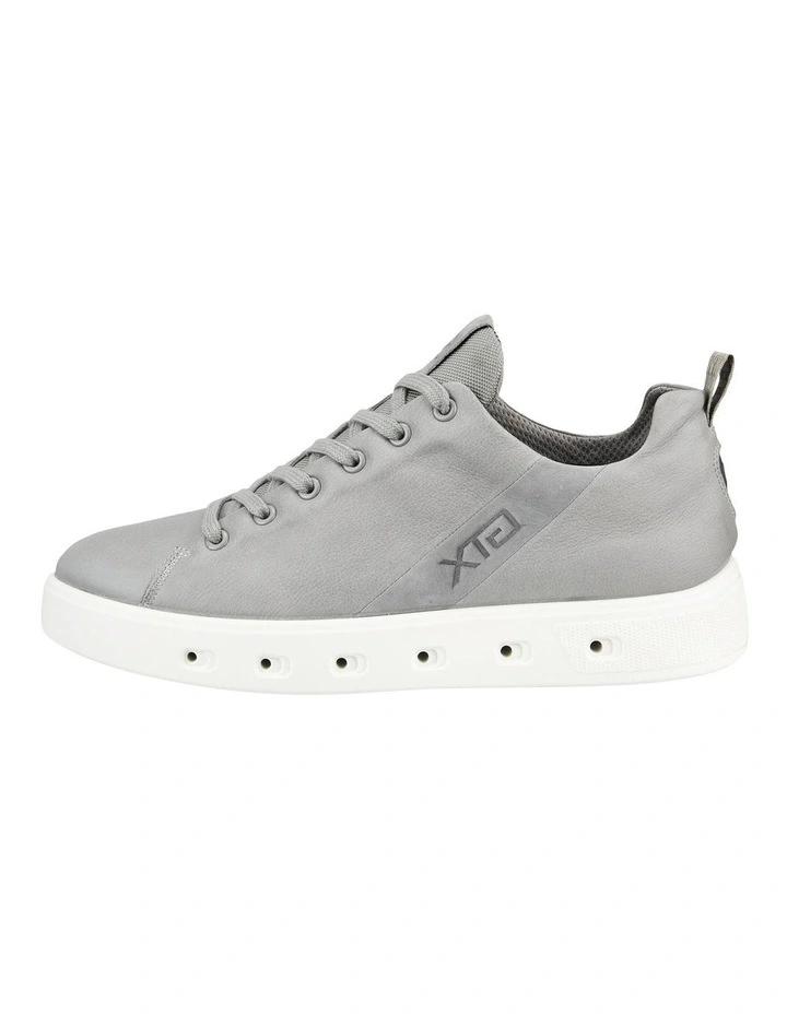 Street 720 Sneaker in Grey image 6