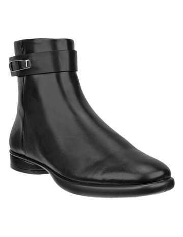 Sculpted LX Boot in Black